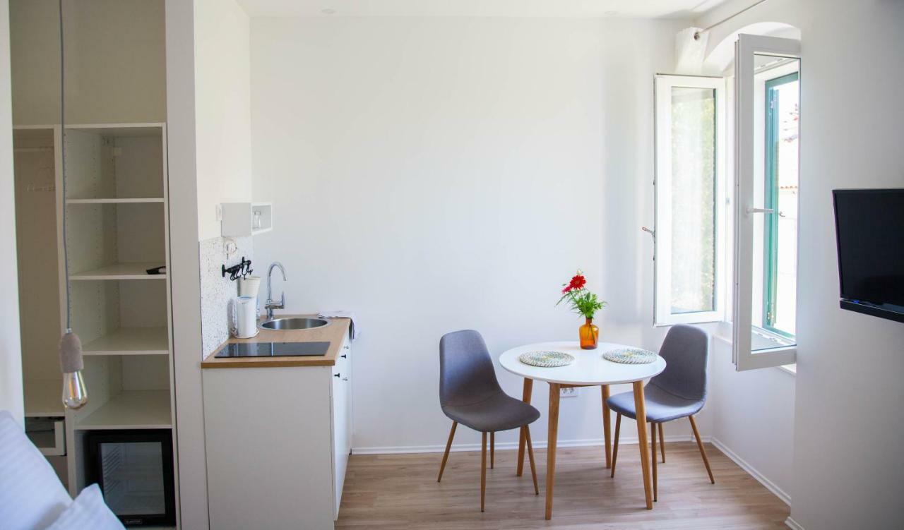 Soukki Town Centre Guest house *