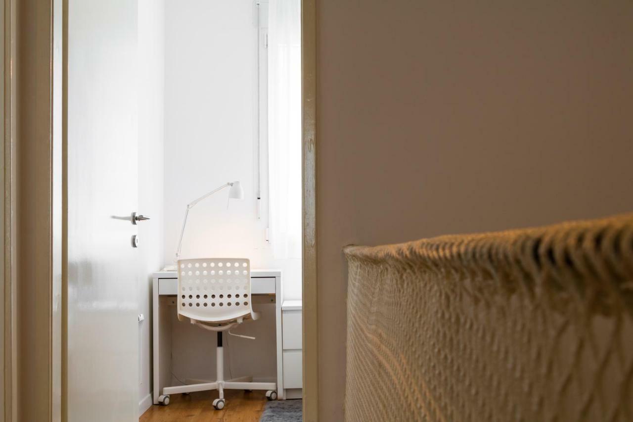 In Centre For 6 Apartment *