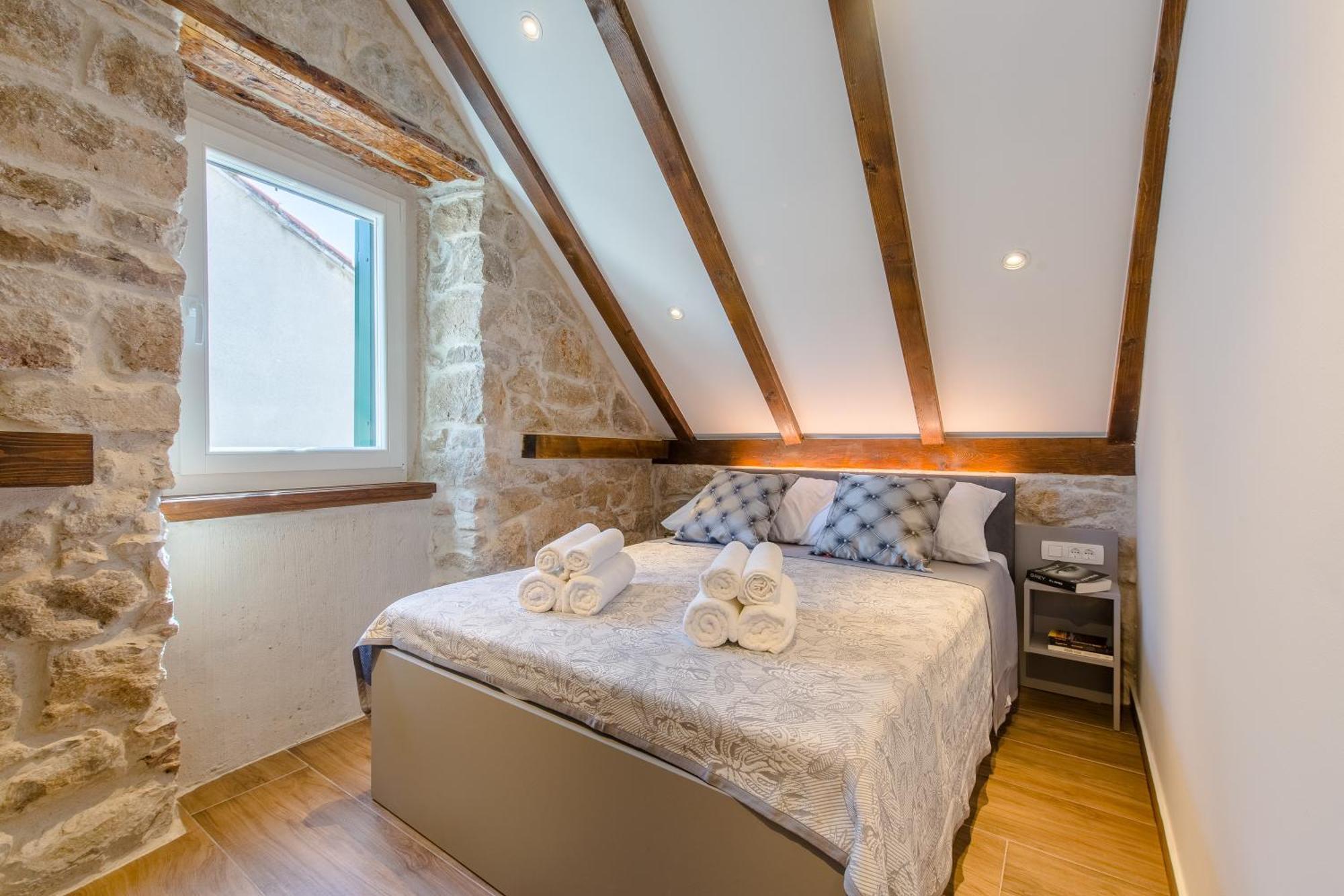 Apartman Luxury Petra In 400 Year Old Stone House 4+2