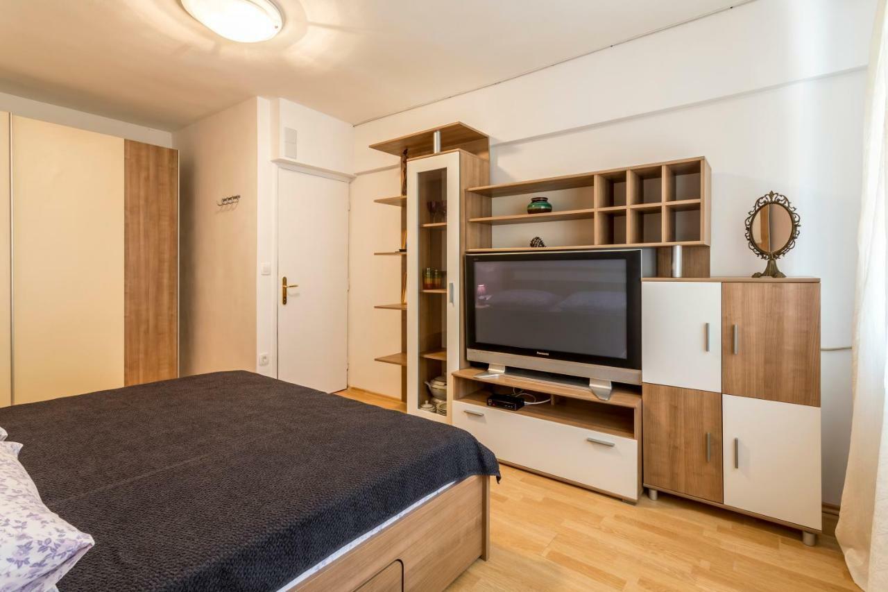 Apartment Modern Near The Beach And Center Of *