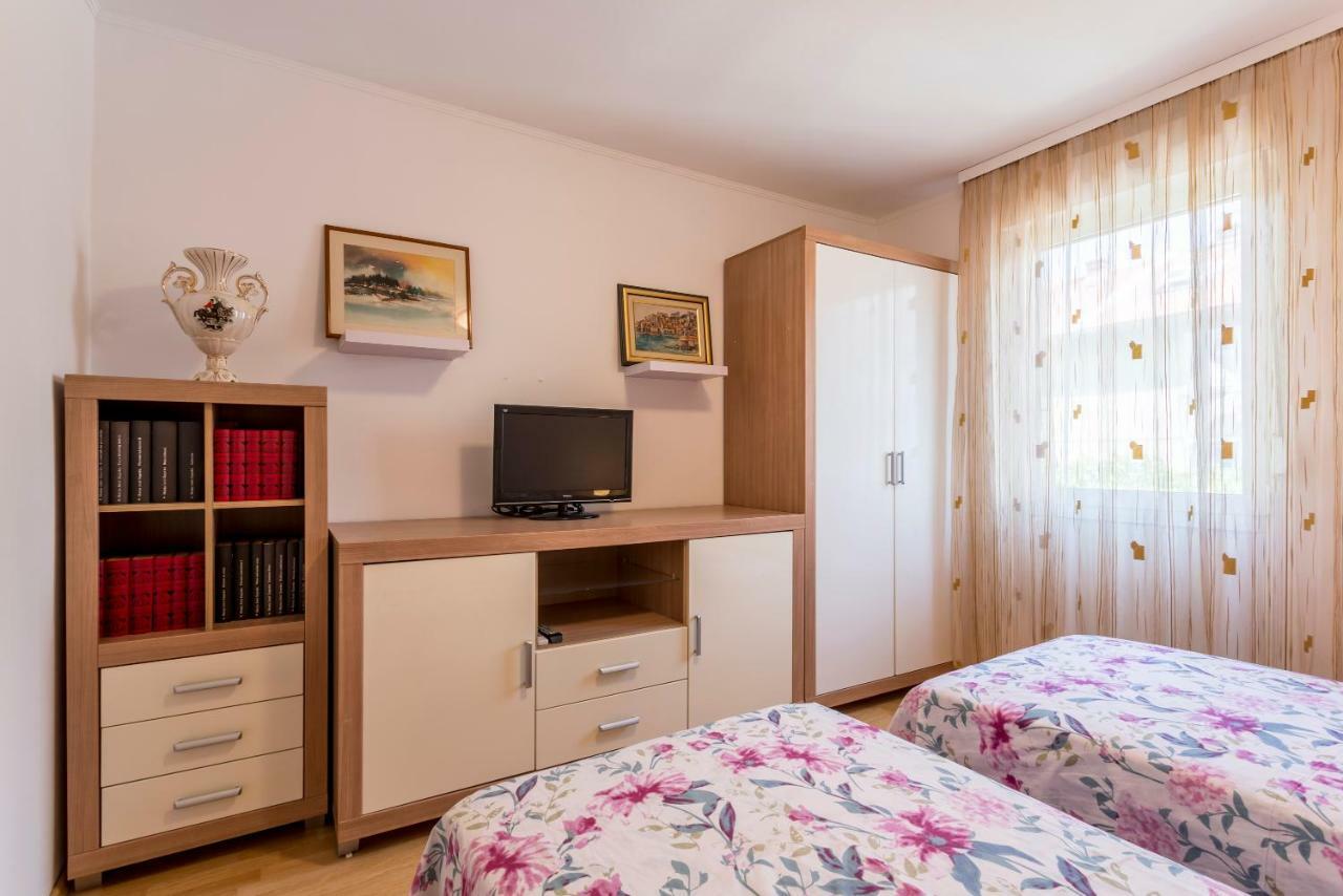 Apartment Modern Near The Beach And Center Of