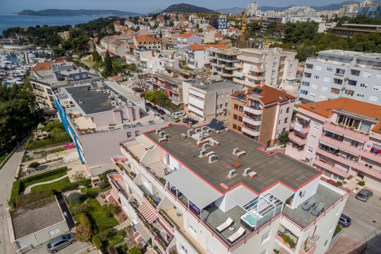 Apartamento Seaside Penthouse With Hot Tub Sky Living