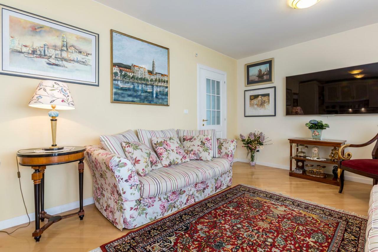 Seaside Penthouse With Hot Tub Sky Living Apartamento