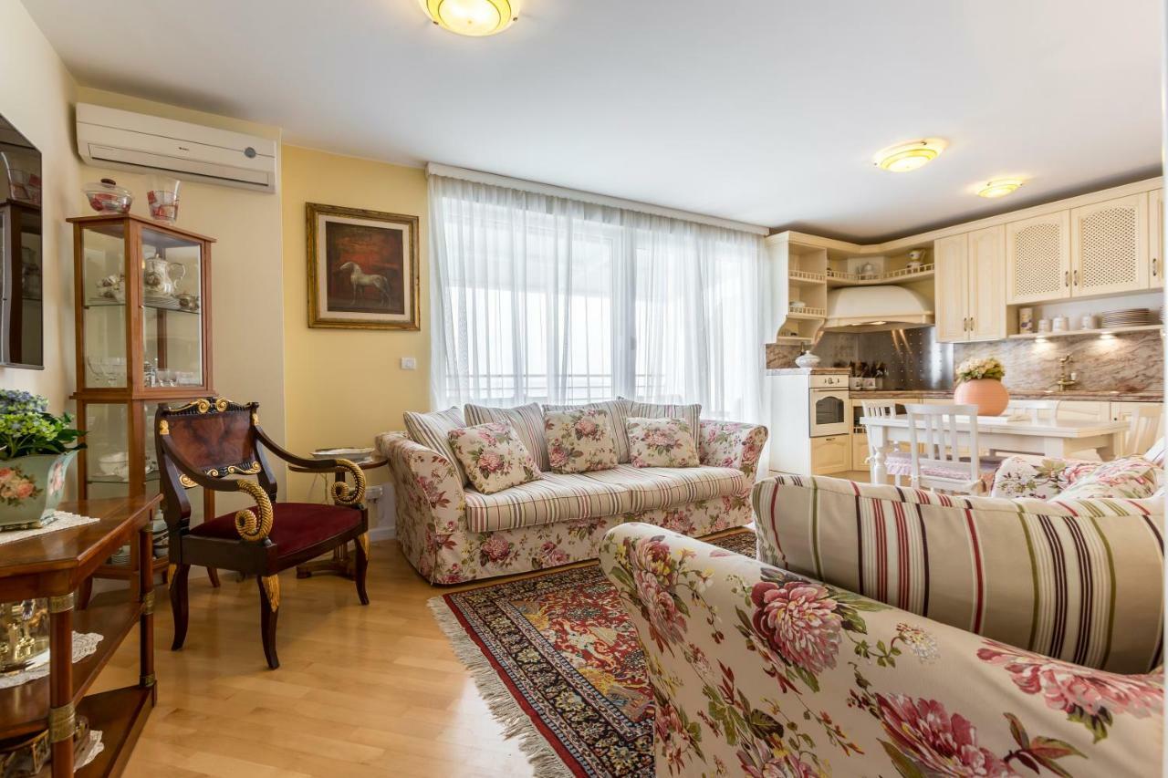 Seaside Penthouse With Hot Tub Sky Living Apartamento *