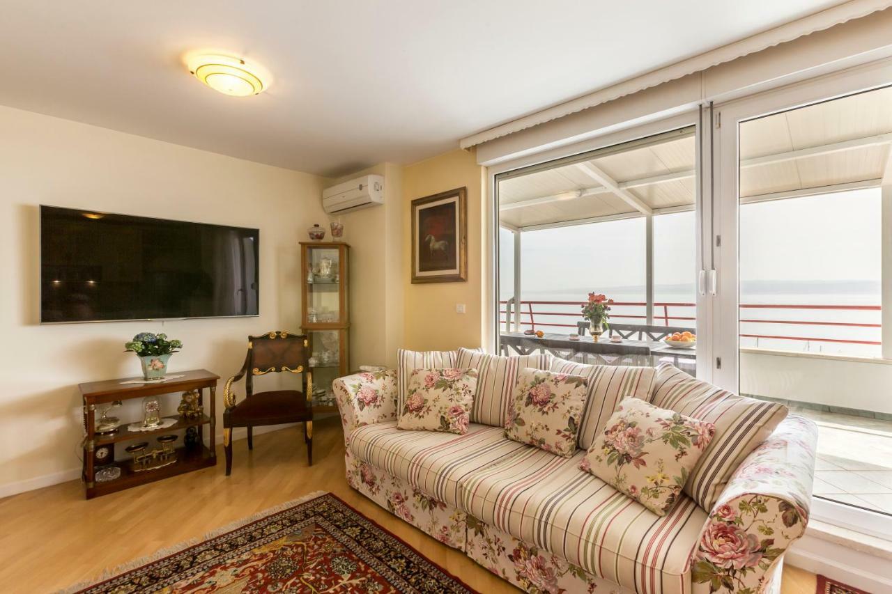 Seaside Penthouse With Hot Tub Sky Living Apartamento *