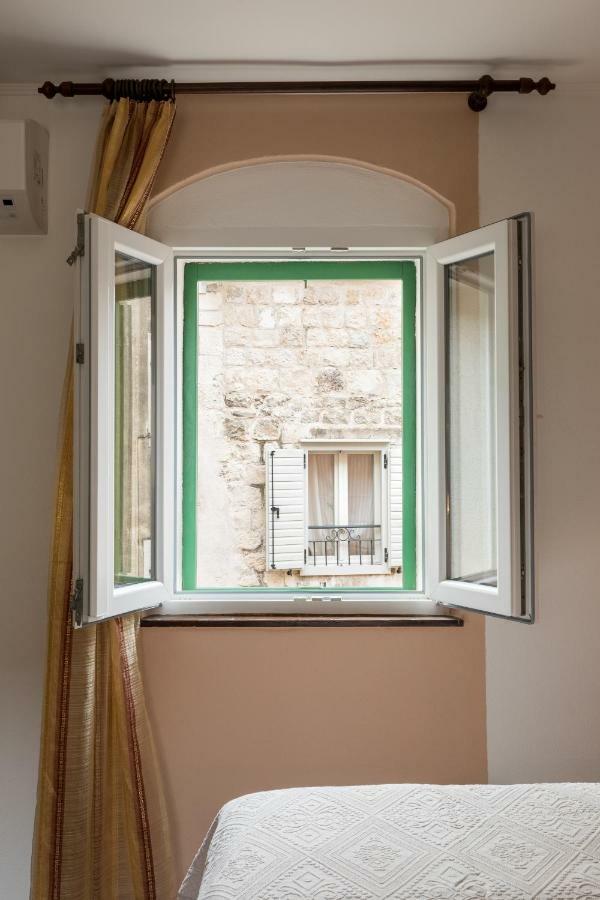 Imperator Guest house 4*