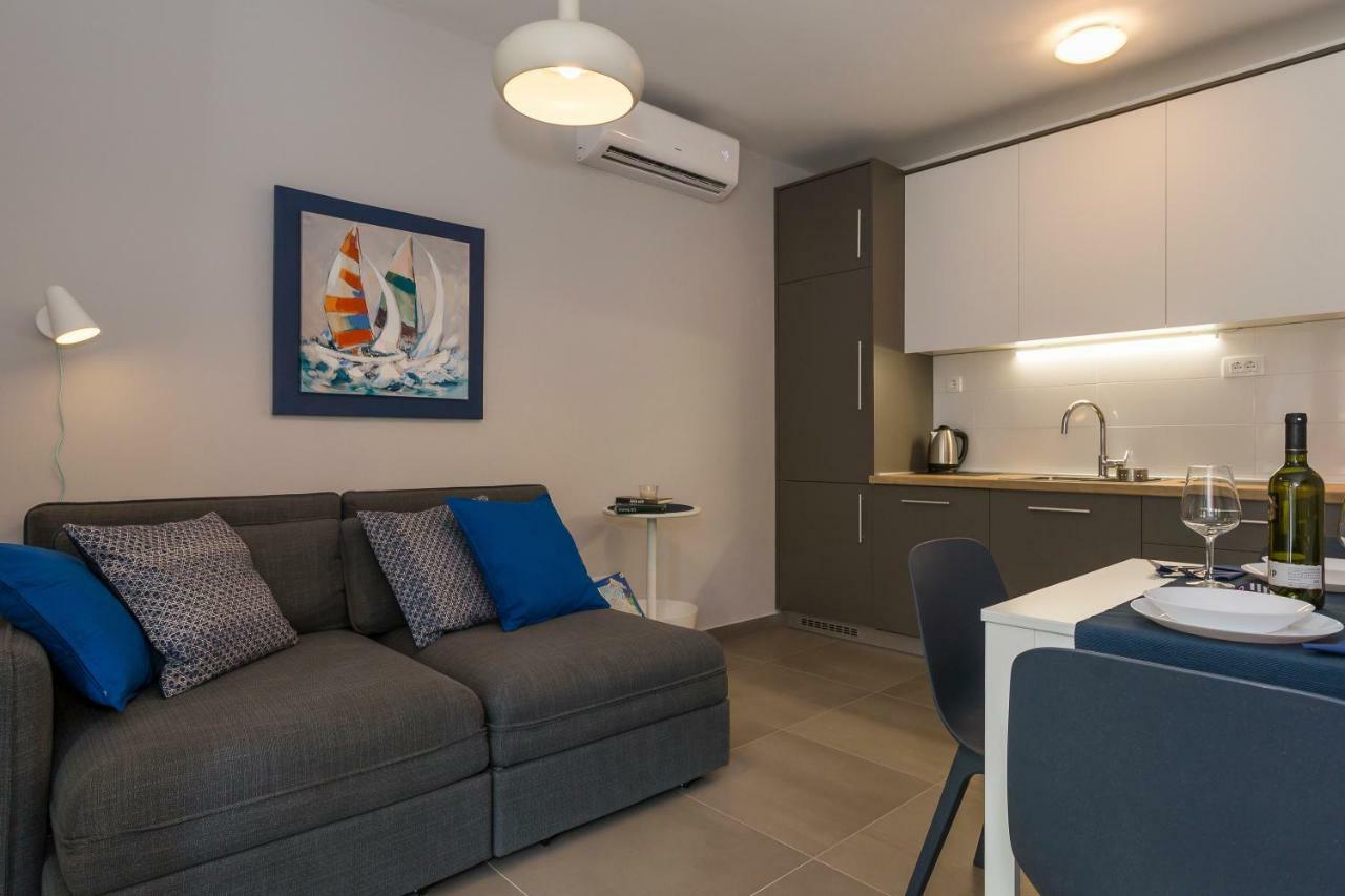 La Perla Apartment *