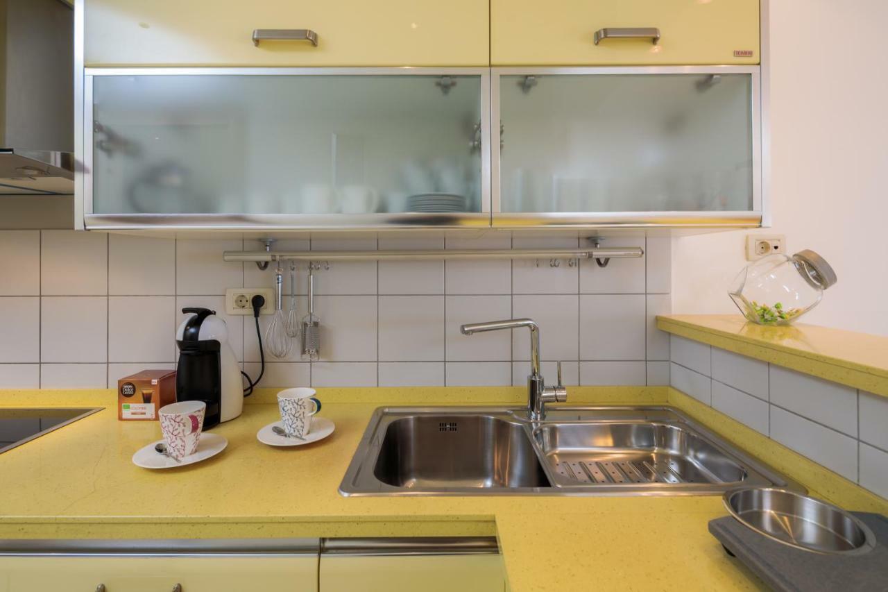 Seaside Gold 1row Apartment Split