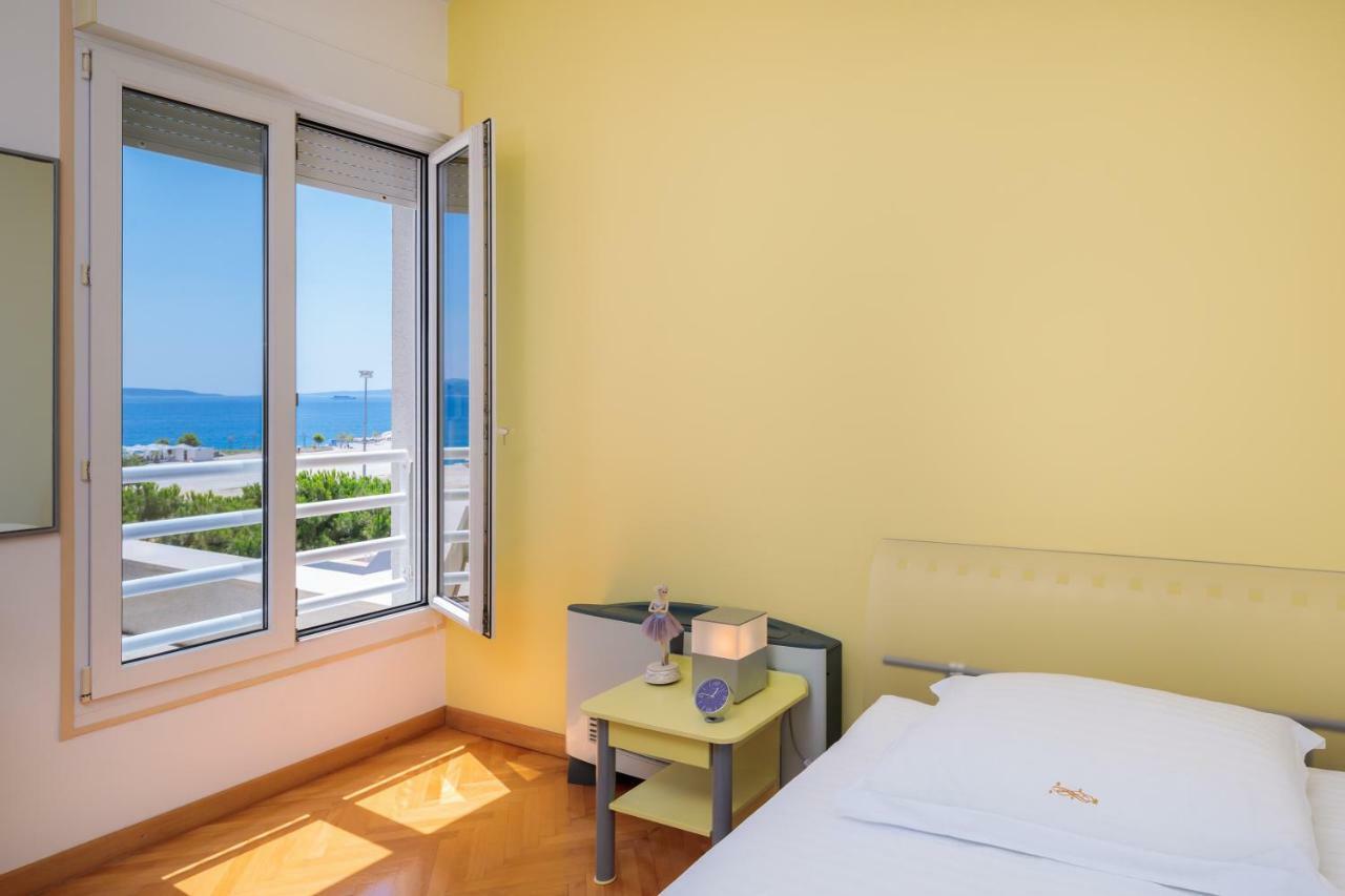 Seaside Gold 1row Apartment Split