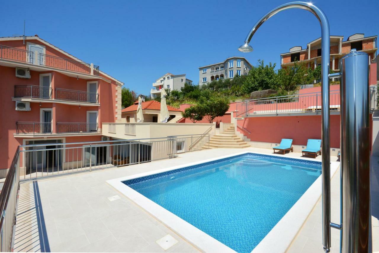 Apartman Lucic * Split