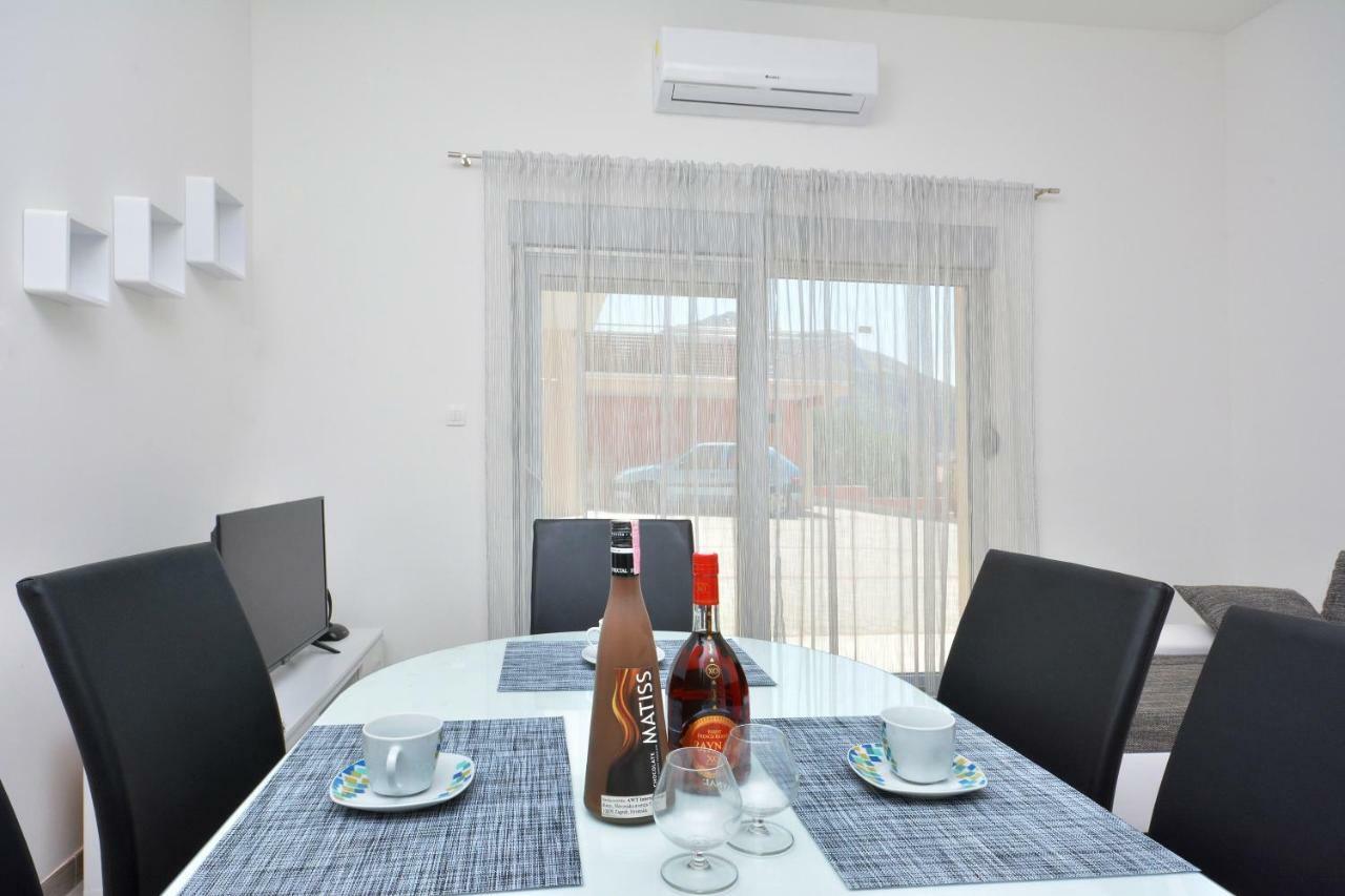 Apartman Lucic Apartment