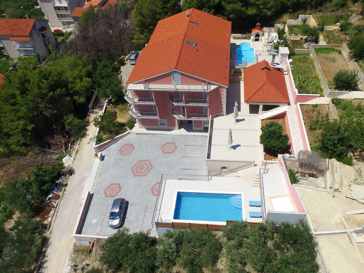 Apartman Lucic *