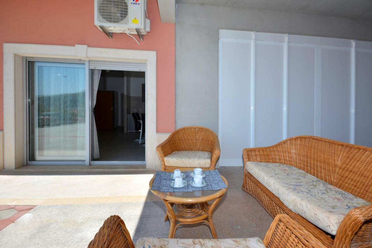 Apartman Lucic * Split