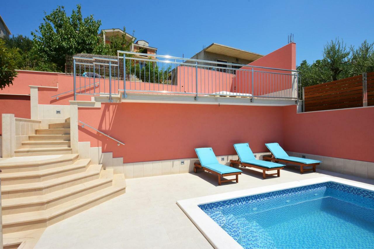 Apartment Apartman Lucic Split