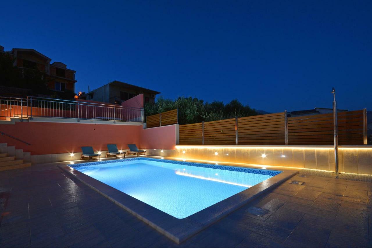 Apartman Lucic Apartment