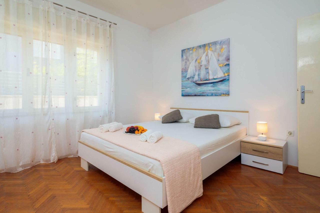 Laro - Modern&spacious