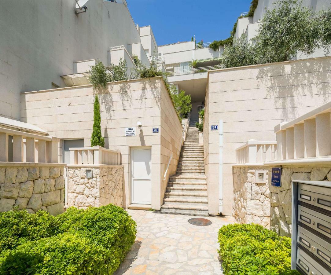 Luxury Seaside Amphora Appartement