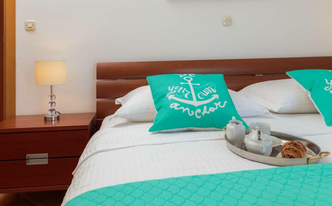Luxury Seaside Amphora Appartement Split