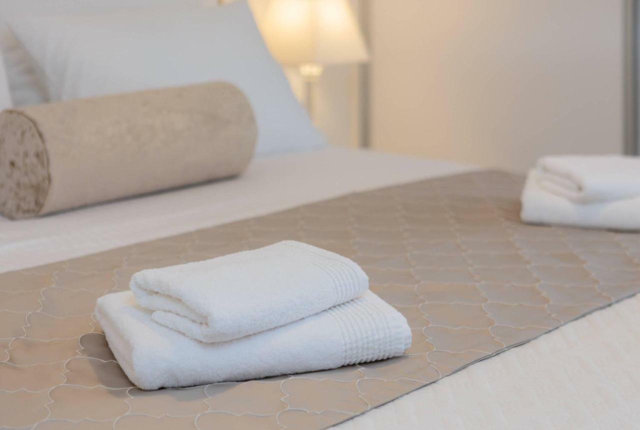 Amoretta With Parking Apartamento
