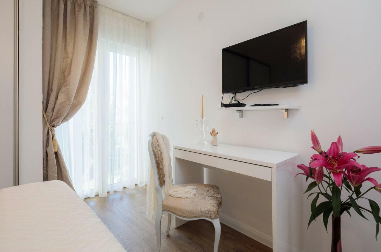 Apartamento Amoretta With Parking Split