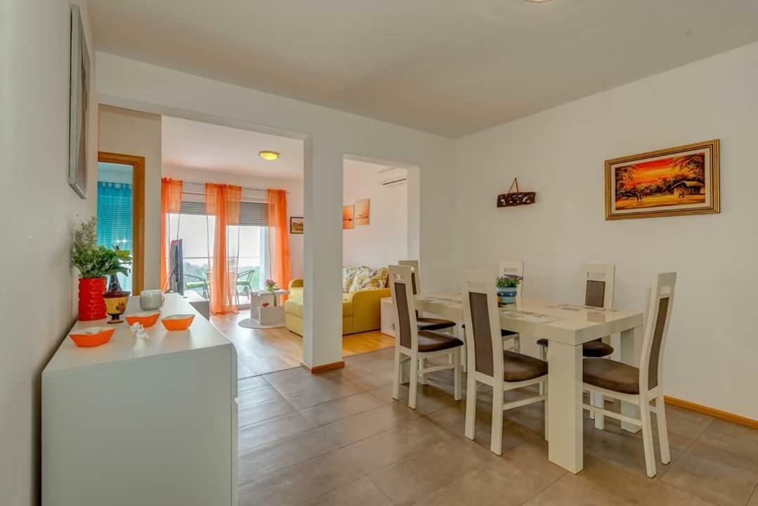 Alfa Apartment