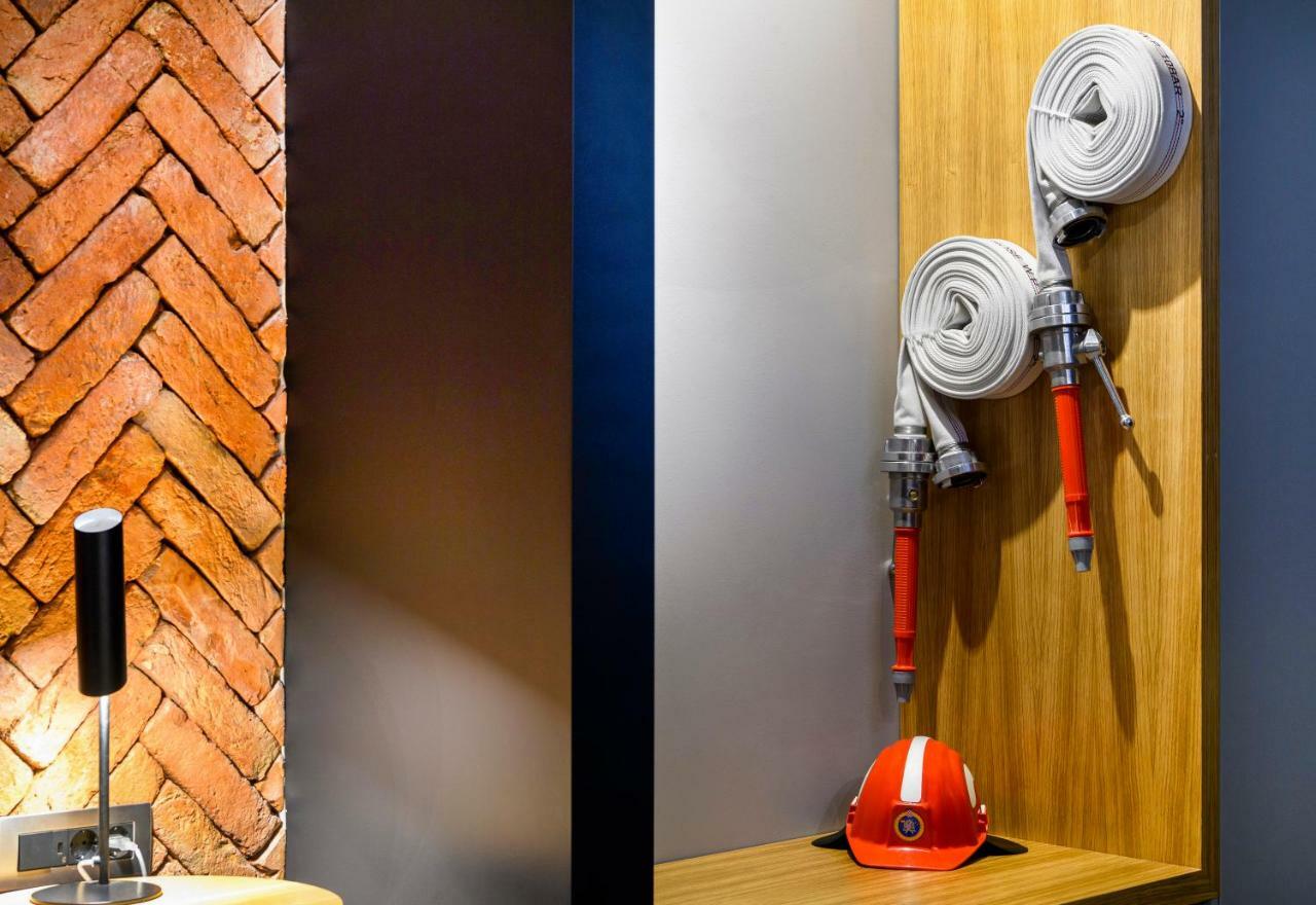Industrial Design Split
