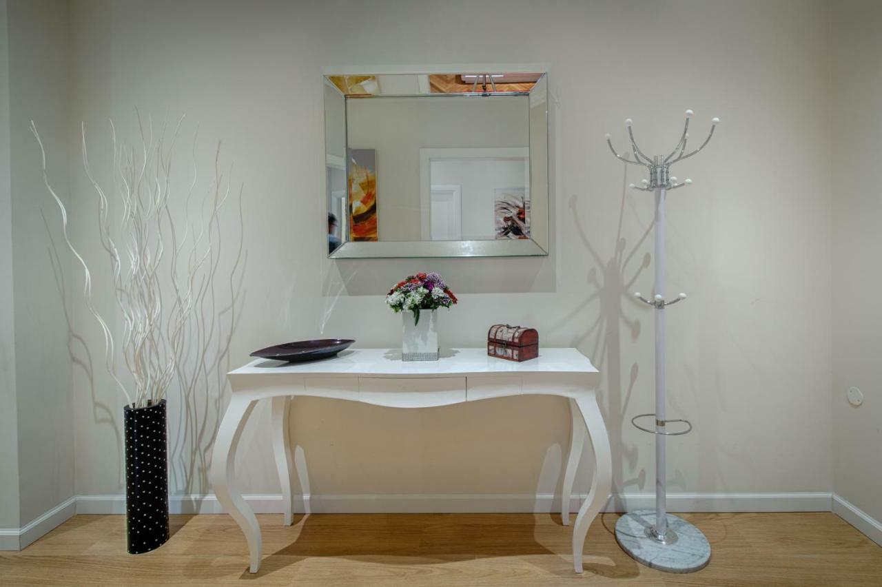 Marella Luxe At The Bacvice & Centre Apartment Split