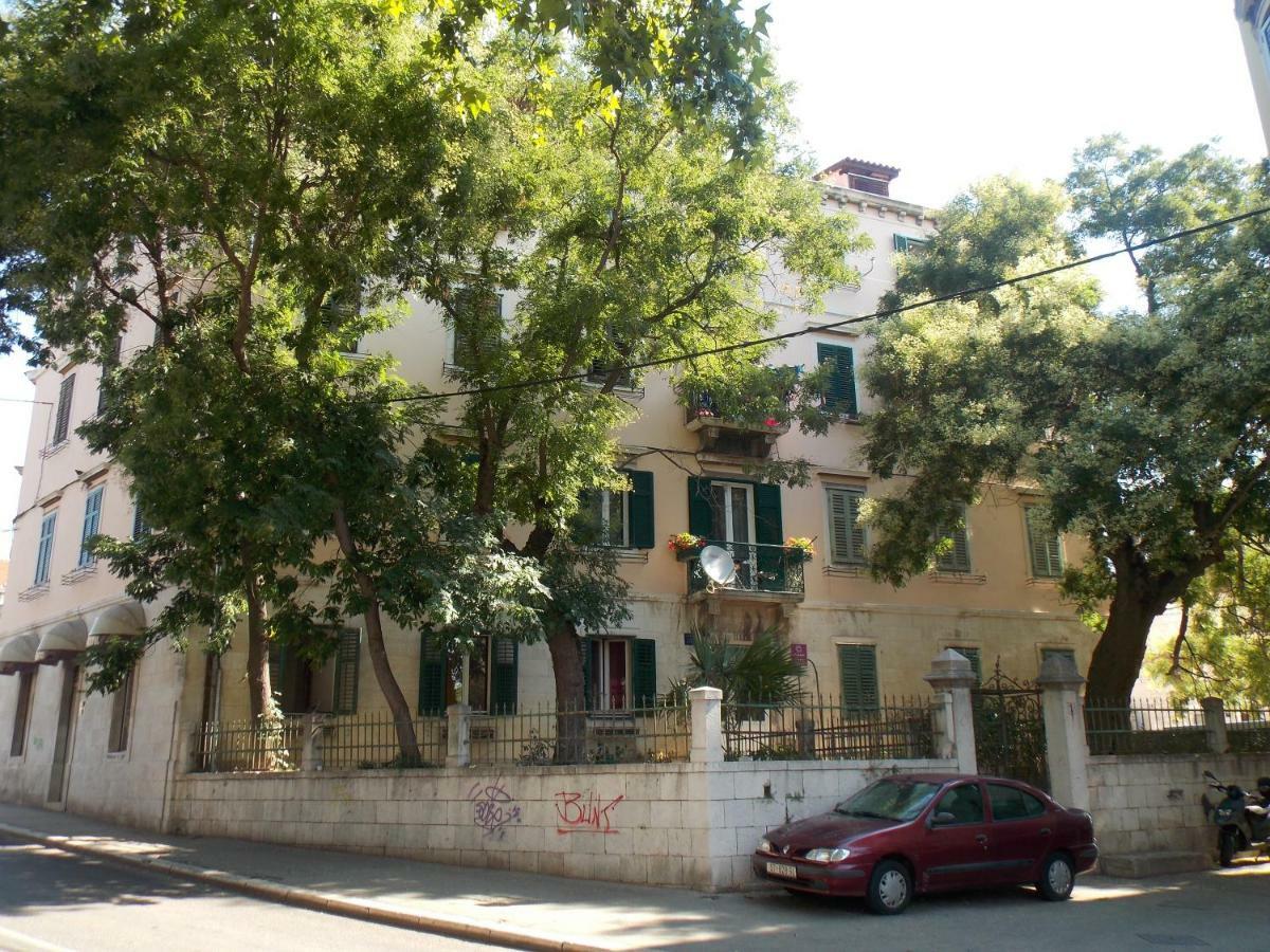 Soukki Town Centre Gostinjska kuća *