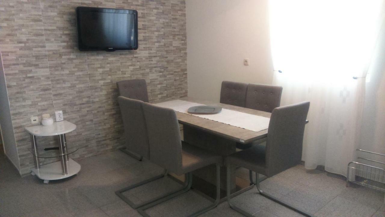 Apartment Swiss 3 *
