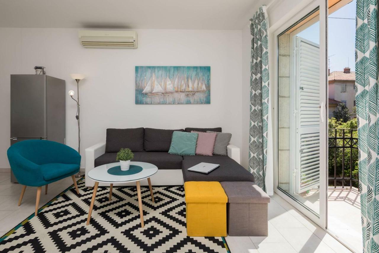 Apartment Centerlink *