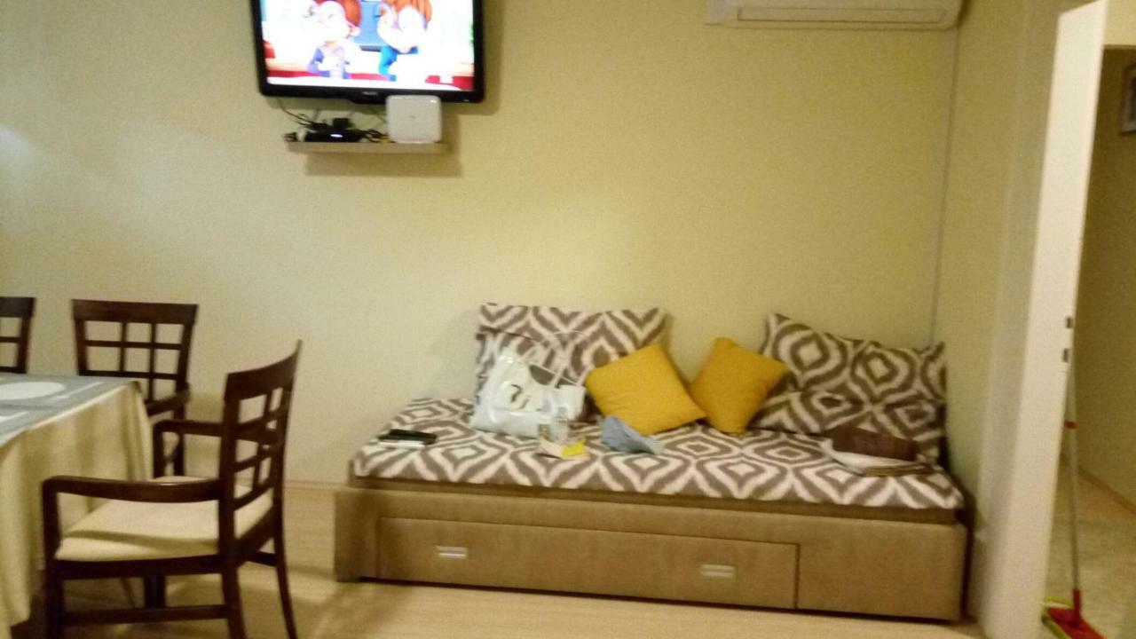Sara Cosmo Apartment