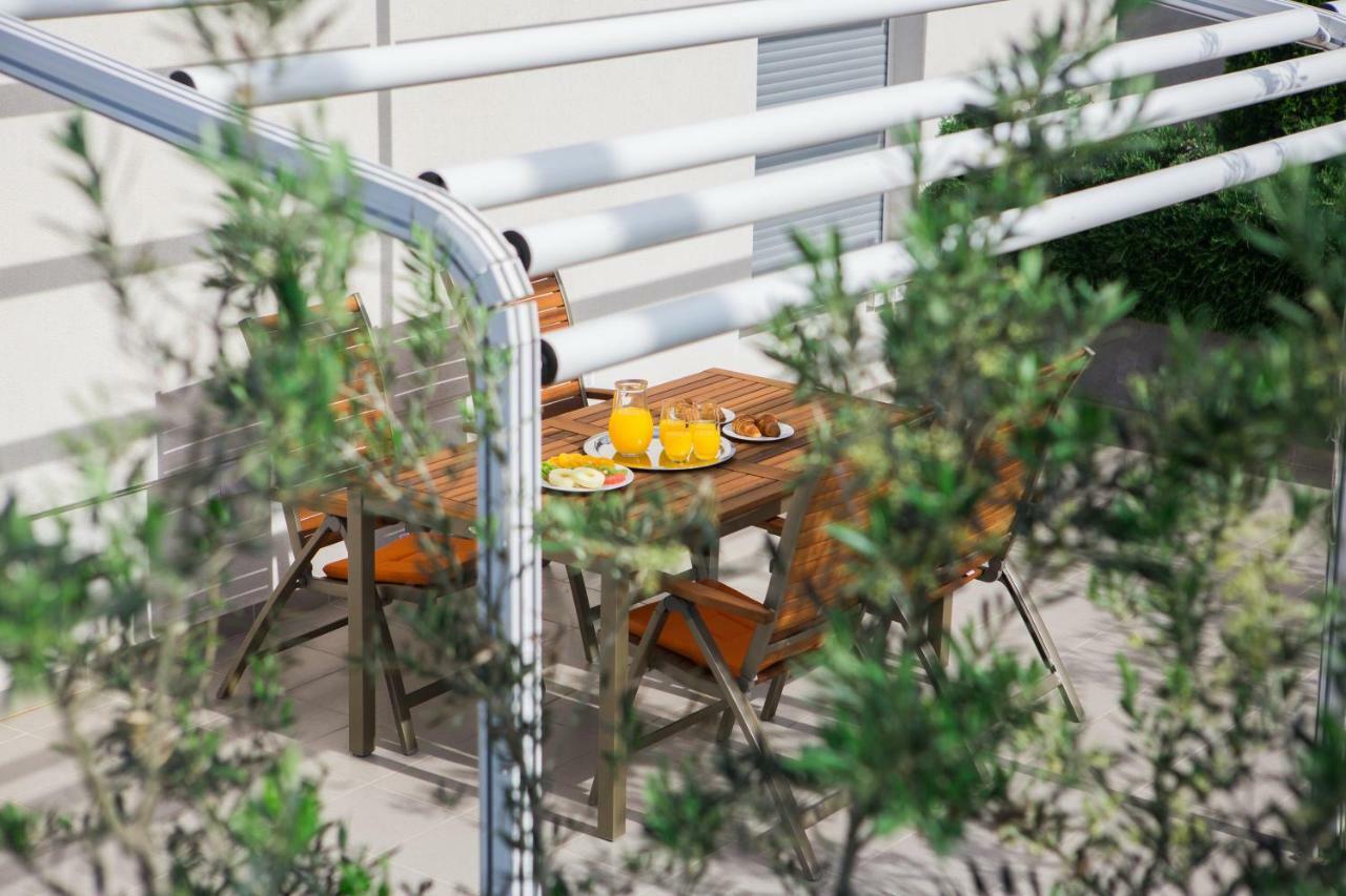 Apartment Leonarda *