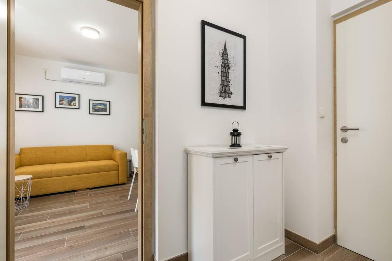 Cezar Apartamento Split