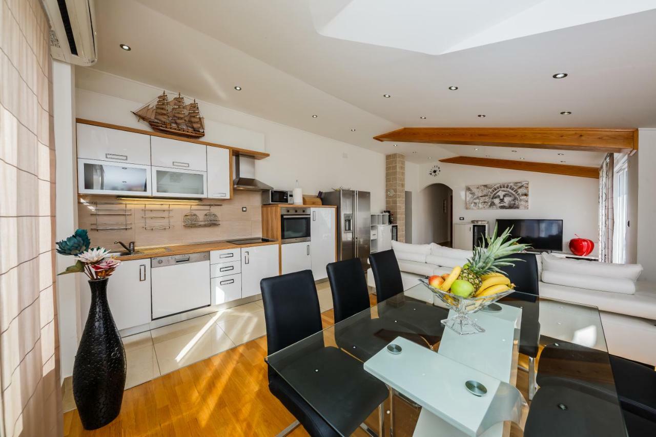 Apartamento Selak *