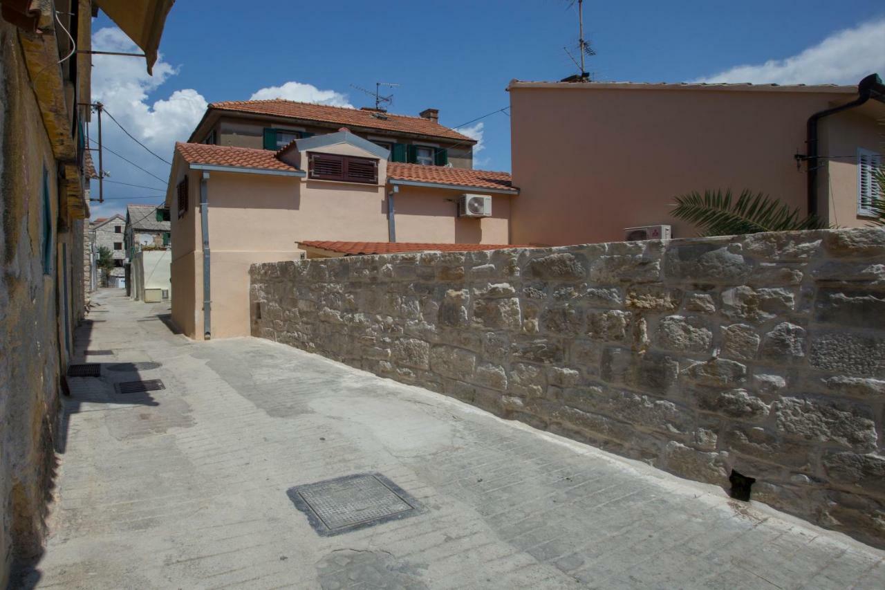 Room Dioklecijan Gostinjska kuća 3*