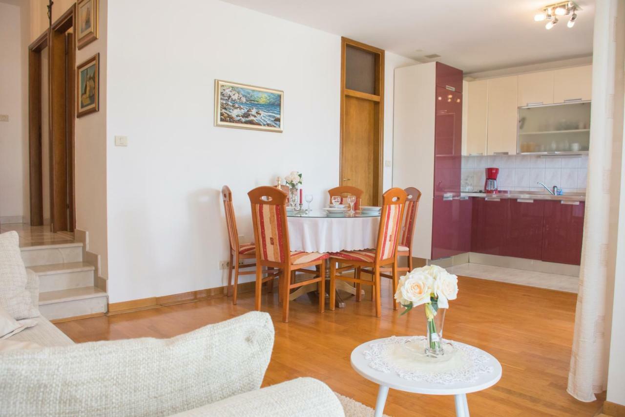 Mara Apartment