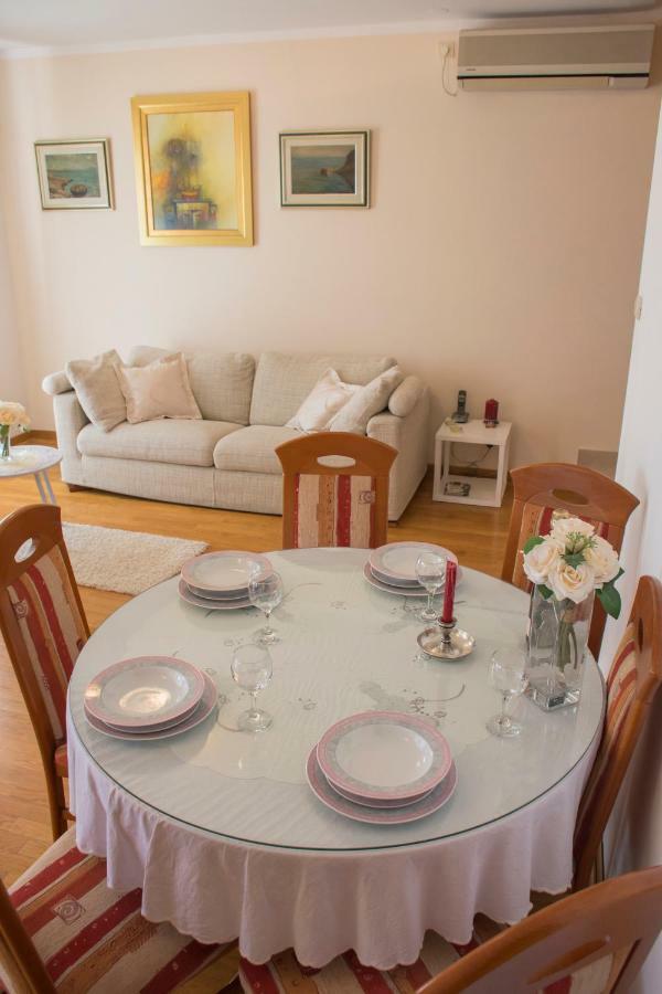 Mara Apartment