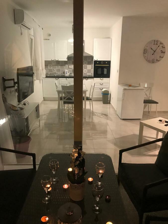 Sweet Corner * Split