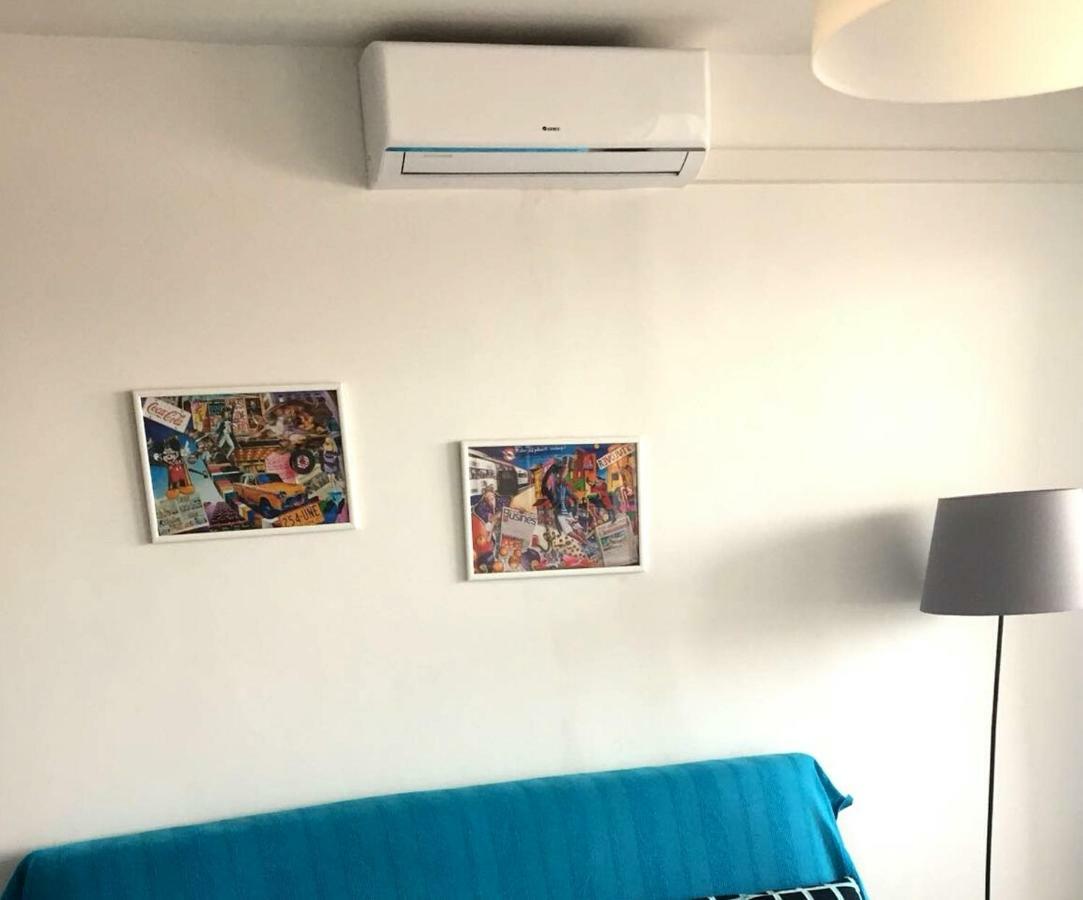 Anna Blue Apartment Split