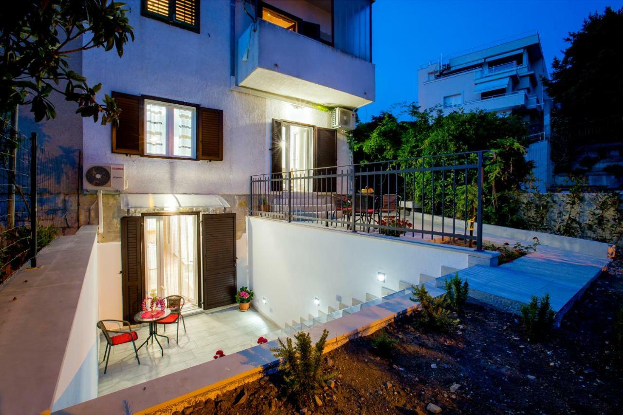 Apartamento Nives In The Center - Free Parking *