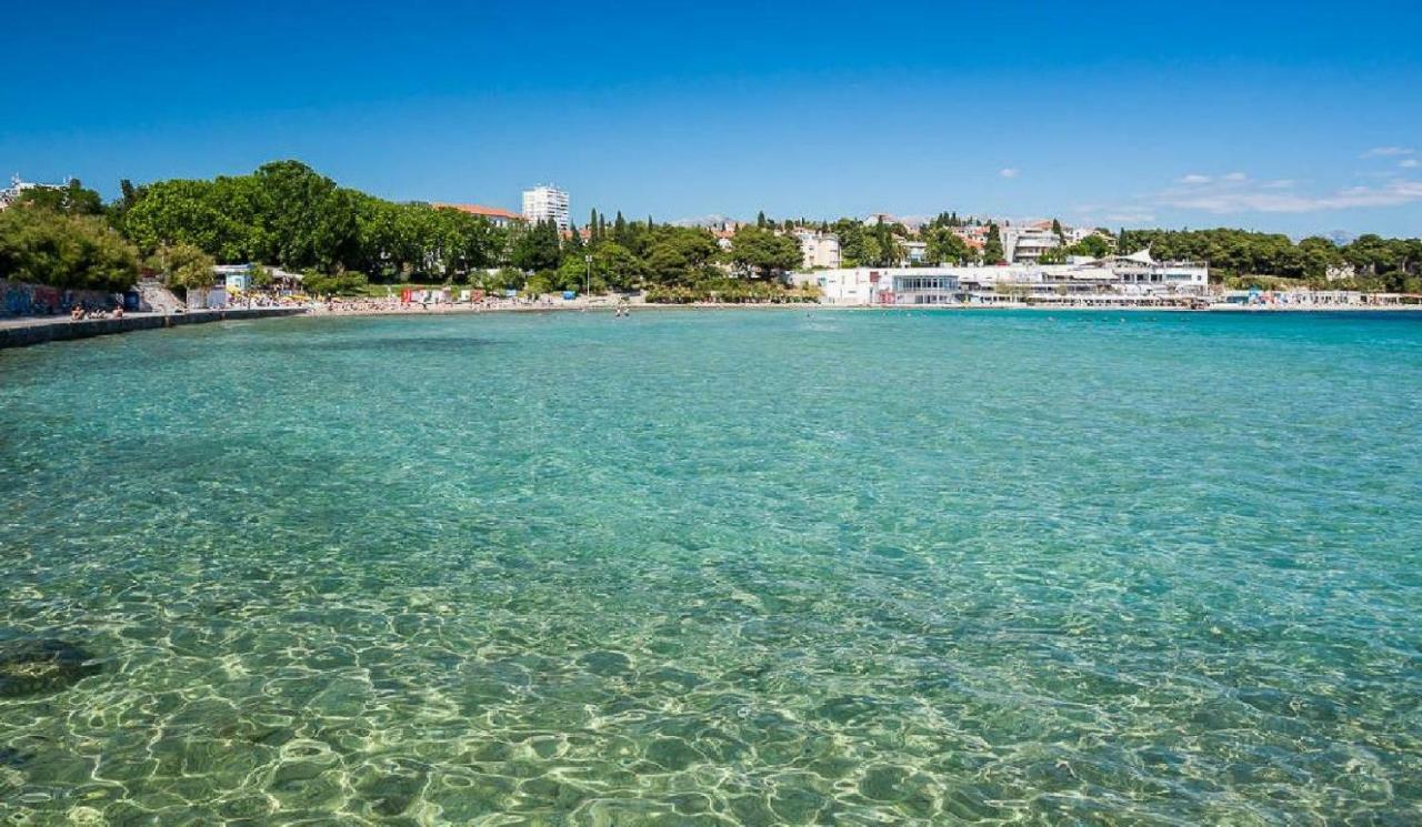 Apartment Anamarija-bacvice Split