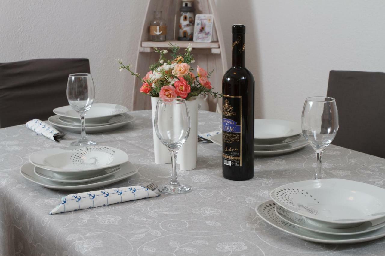 Apartments & Rooms Toni 3* Split