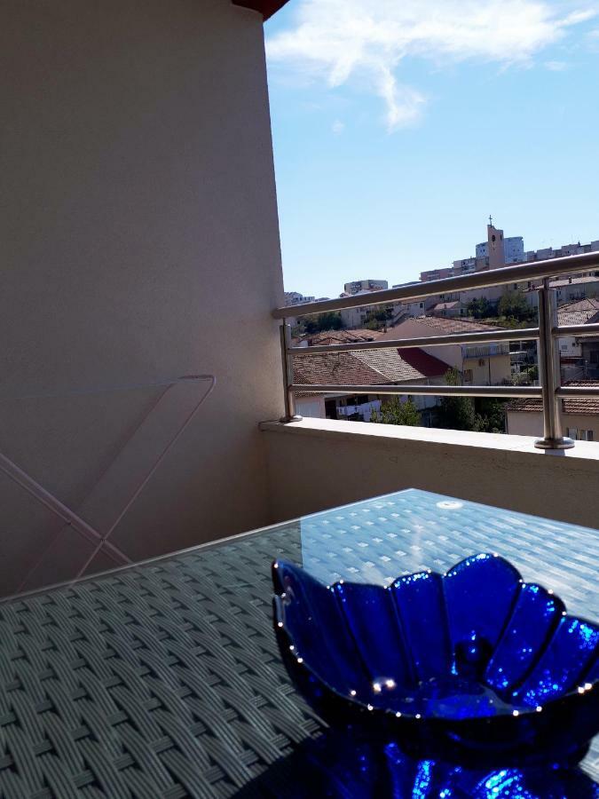Mariloo Apartment *