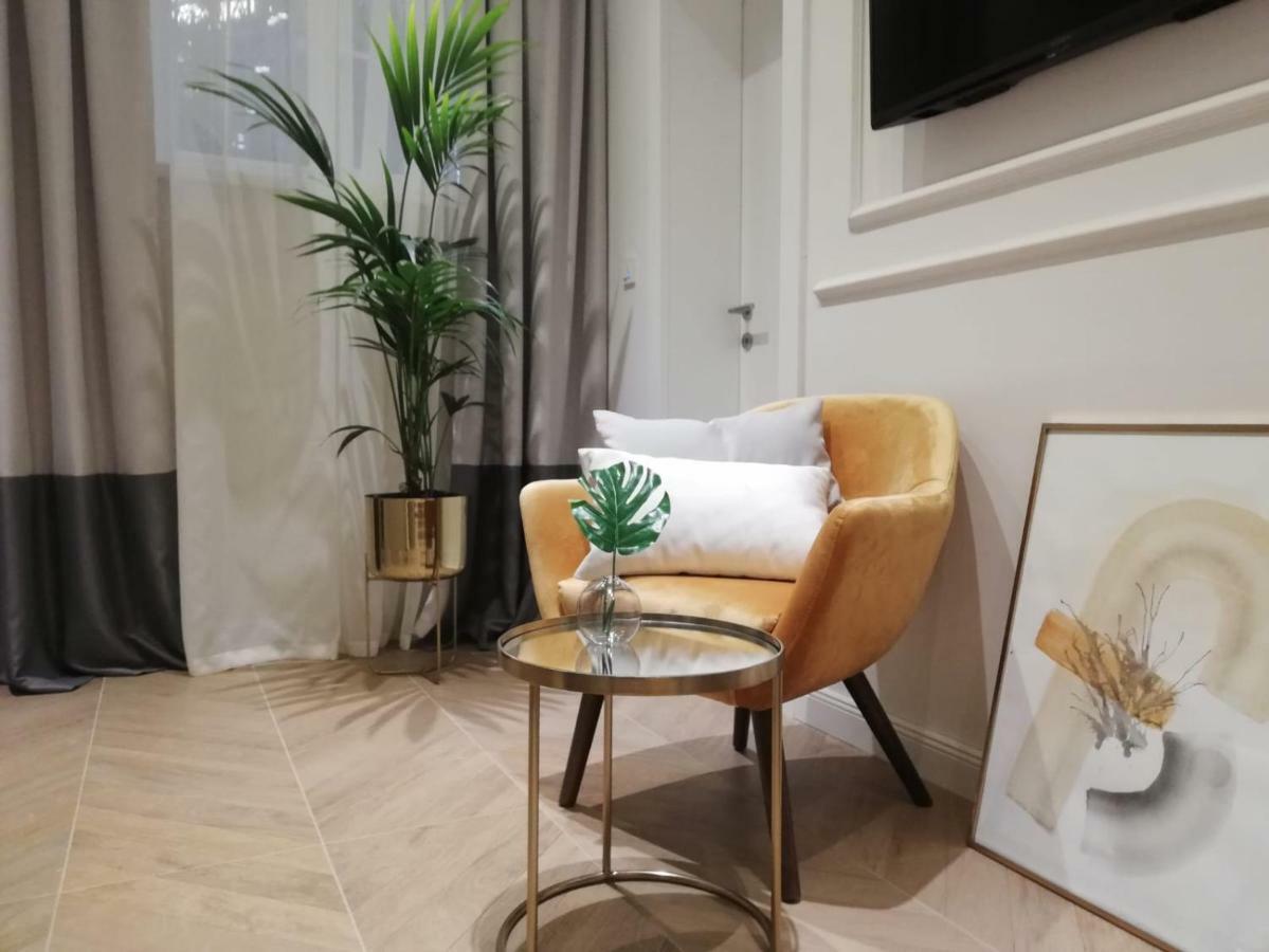 Gasthuis Club 5 Boutique