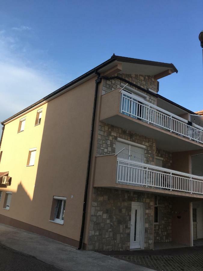Zdenka Apartment