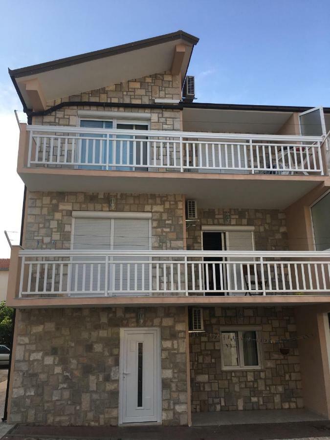 Zdenka Apartment Split