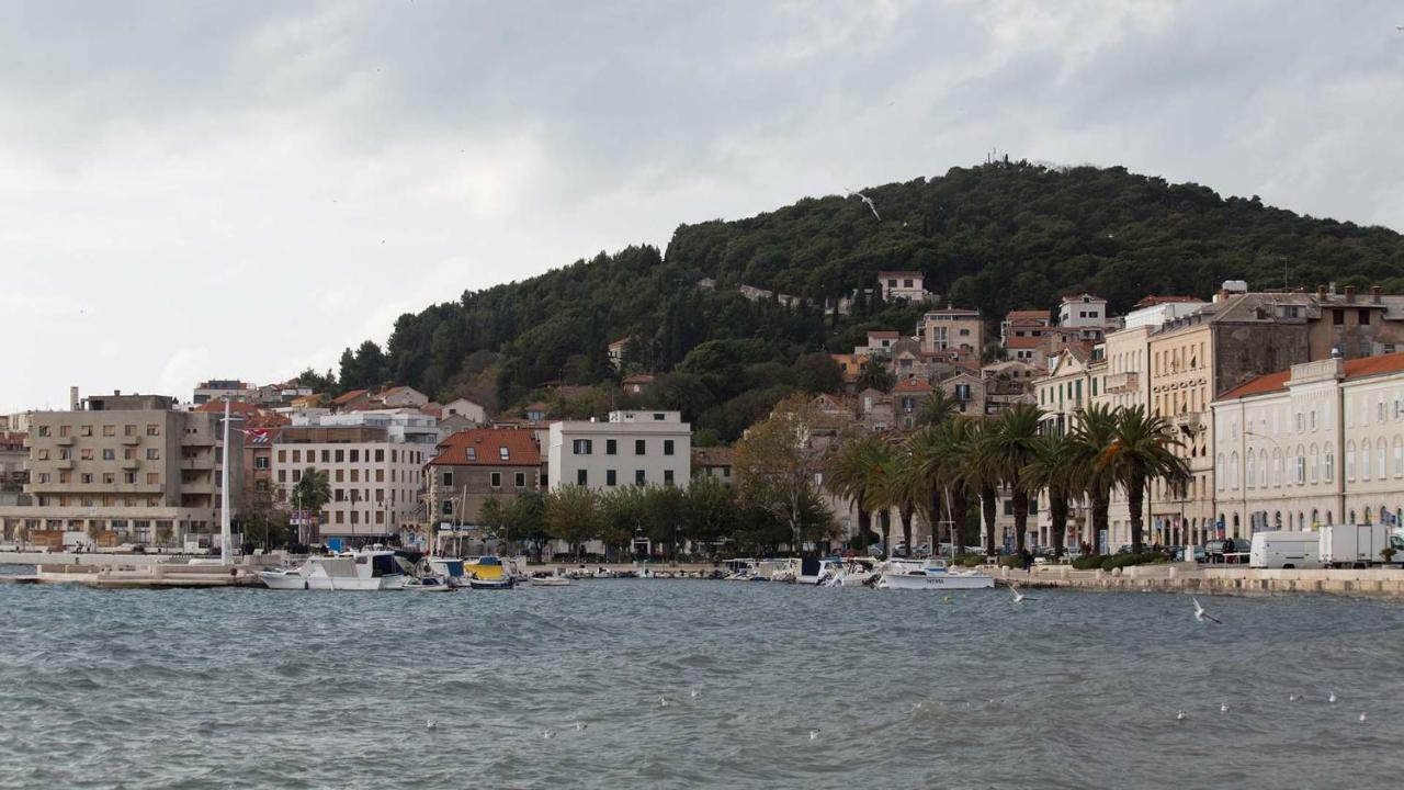 Single In The Heart Of Gostinjska kuća *