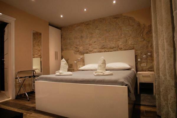 Gostinjska kuća Elegant 3*