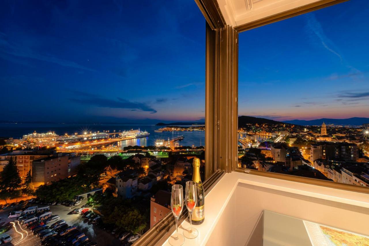 Gostinjska kuća Royal Suites-sky 4*