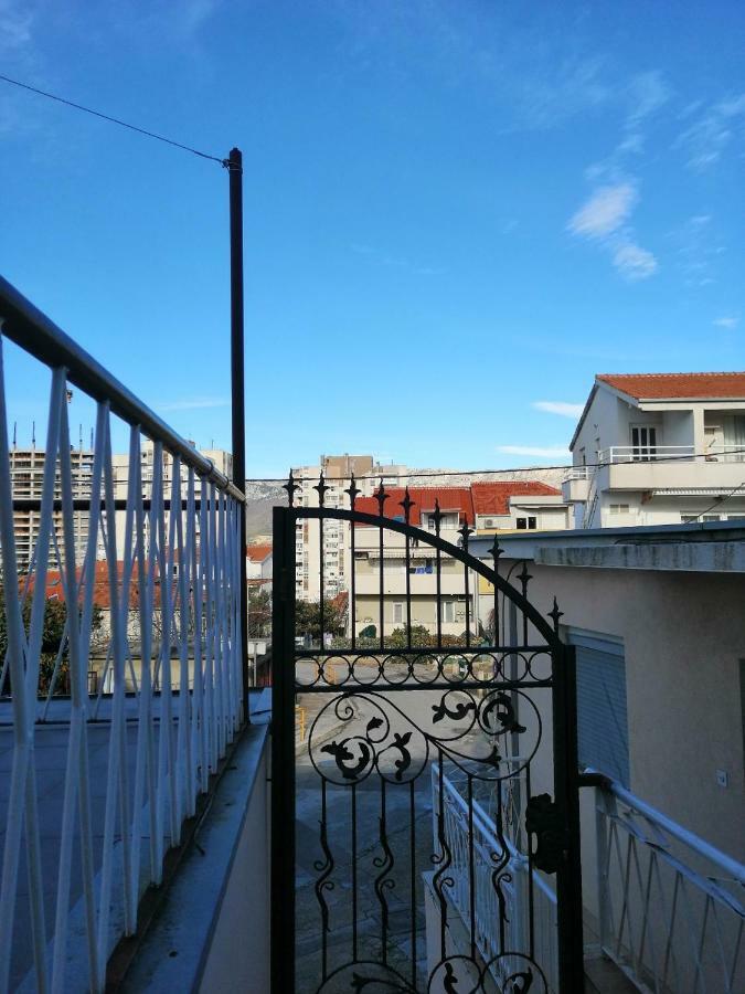 Pearl Apartment